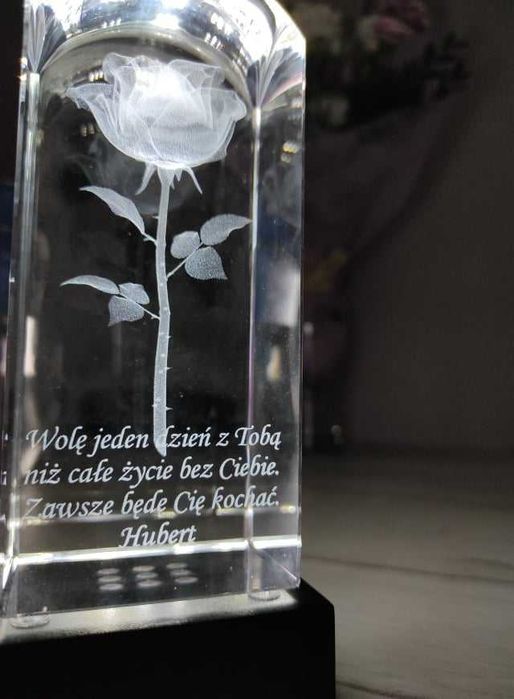 Statuetka Kolumna Kryształ Grawer Życzenia Hubert