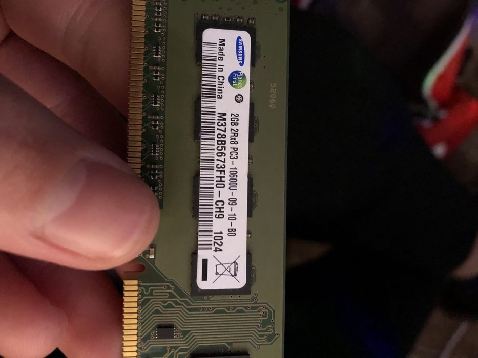 Оперативна память  ОЗУ Ddr3 2Gb 3x2gb
