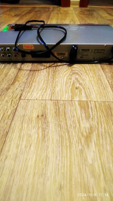 Продам DVD плеєр ВВК