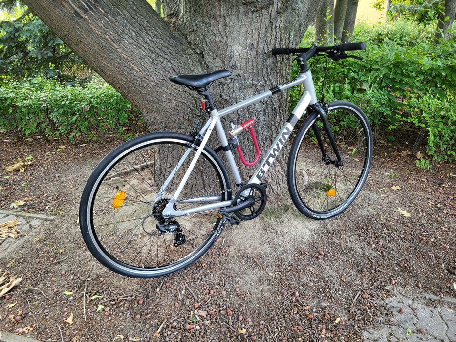 Triban 100 koła 28"rama20"  nówka!