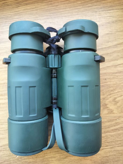 Бінокль Bushnell 8x42