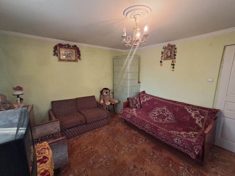 Продаж будинку з ділянкою в селі Піски (за Щирцем)