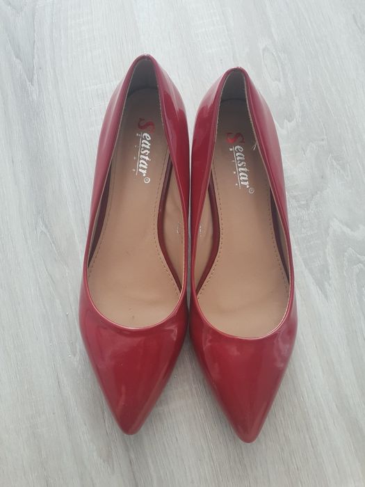 Buty na obcasie 37
