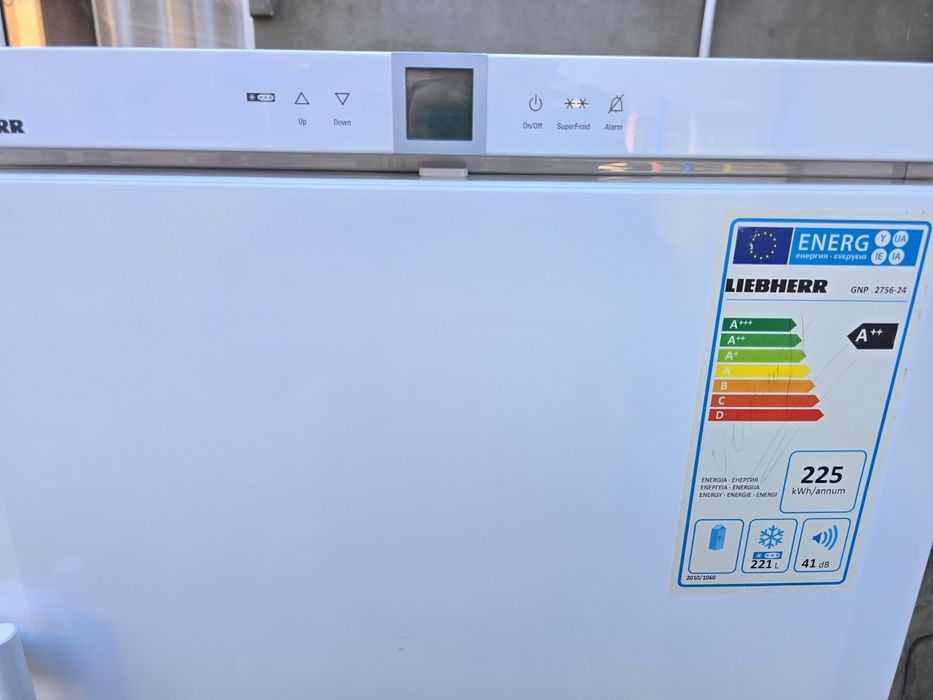 Морозильна камера Liebher GNP 2756 на 7 ящиків. NoFrost