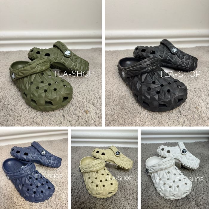 Крокси на хлопчика дитячі Crocs Classic Geometric Kids Clog