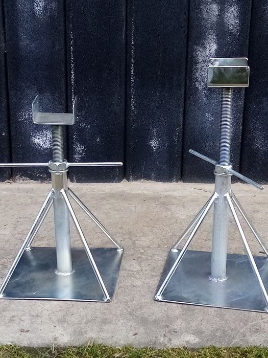 Podpory z płyną regulacją