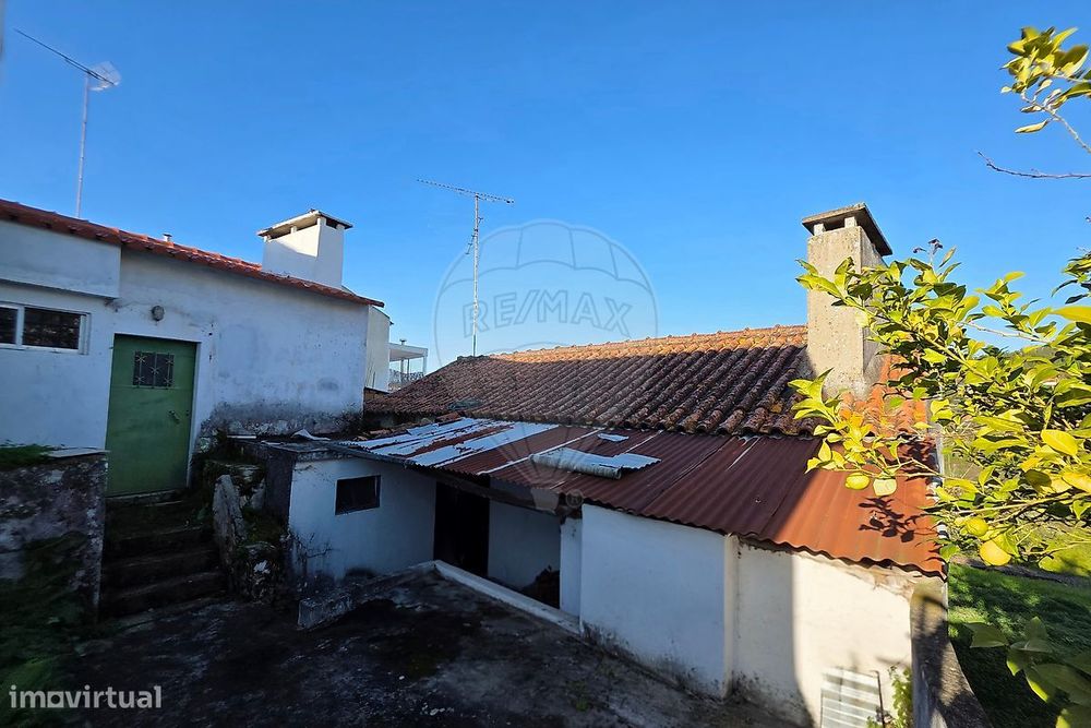 Moradia T2 para venda