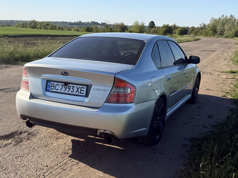 Subaru Legacy 2004