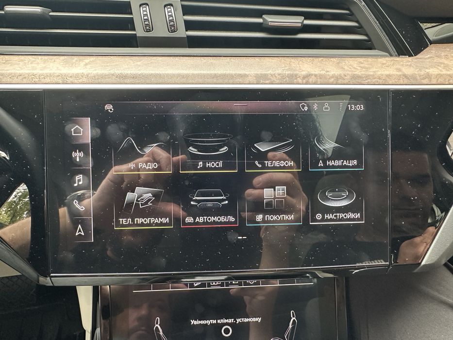 Українізація прошивка мови Audi E-tron Q7 Q8 A8 Porsche macan cayenne