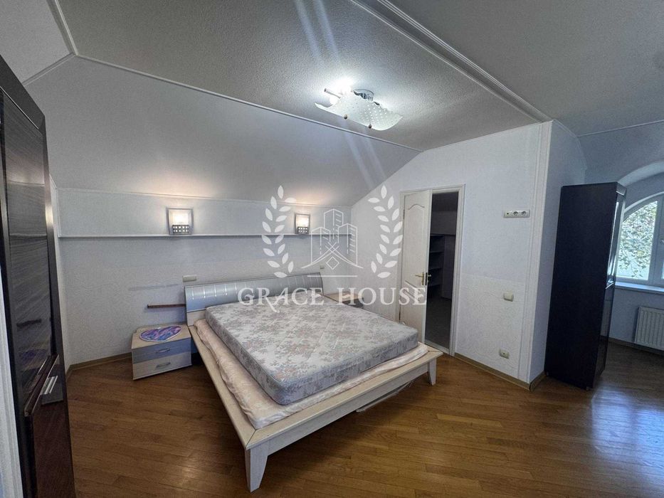 Продажа дома 300м. кв. с выходом на Днепр Конча-Заспа Козин дамба