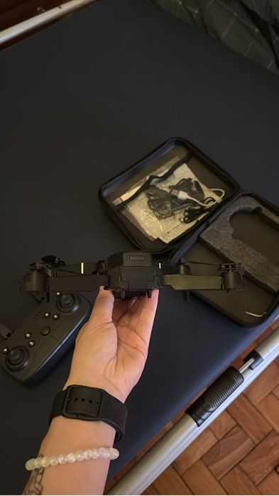 Vendo drone completamnete novo