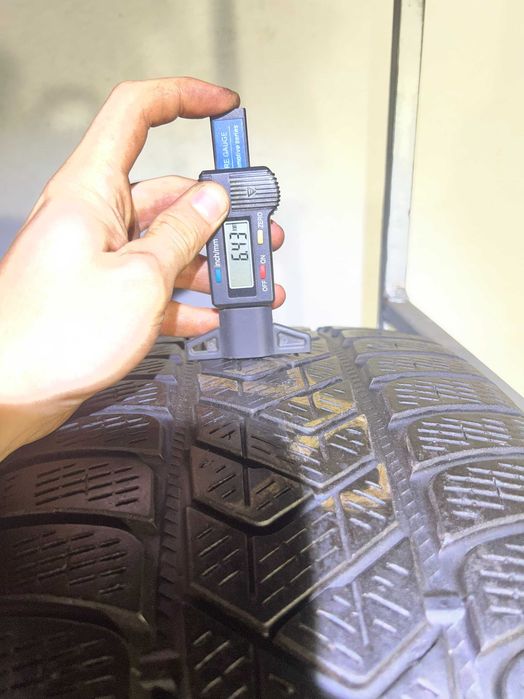 Без передоплати! Шини зима Б/В 235 50 19 Pirelli арт. 4223