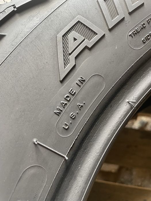 265/60 R18 BFGoodrich All Terrain T/A KO2 / USA / болотні шини