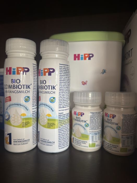 Pudelko do przechowywania mleka Hipp+ 4 buteleczki mleka