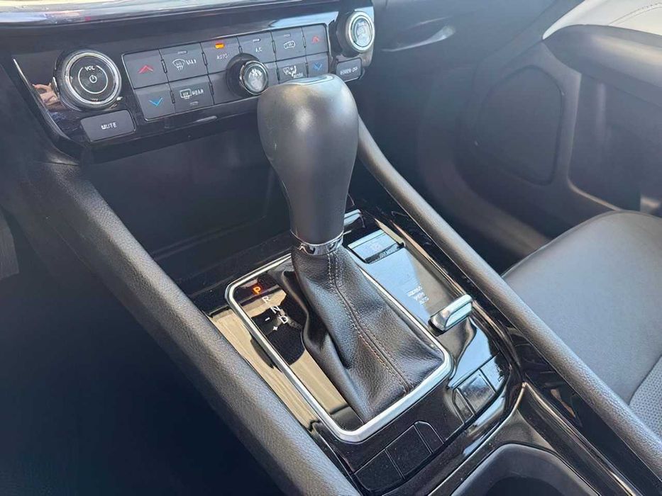 Jeep Compass Limited      2022