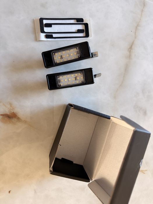 2 luzes LED Matricula Nissan Qashqai J10 J11
