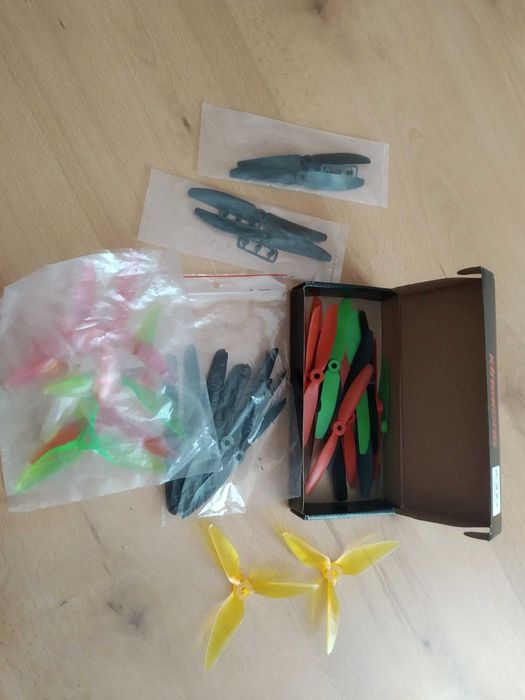 dron Eachine Racer 250