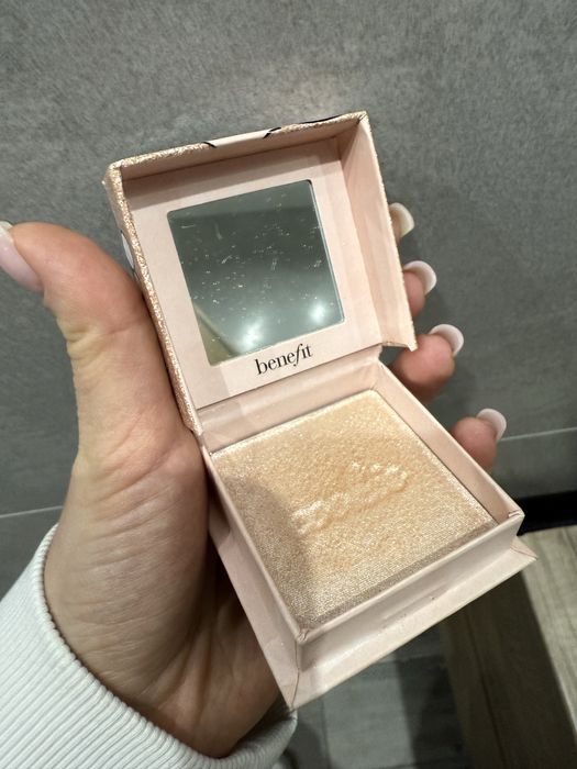 Продам косметику одним лотом. 9 позицій .Оригінал .