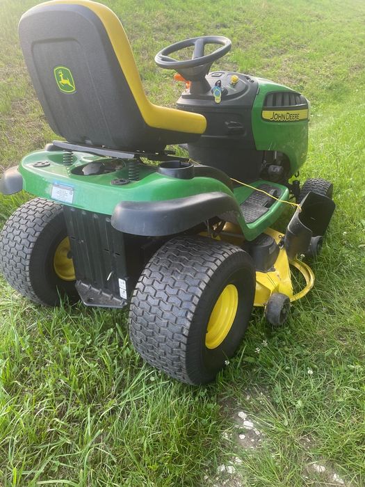 John Deere D140 (kosiarka, traktorek)