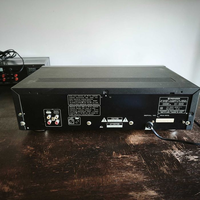 Pioneer CT-S210 stereo cassete deck