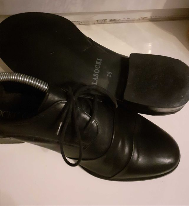 Buty oxfordki Lasocki rozmiar 39
