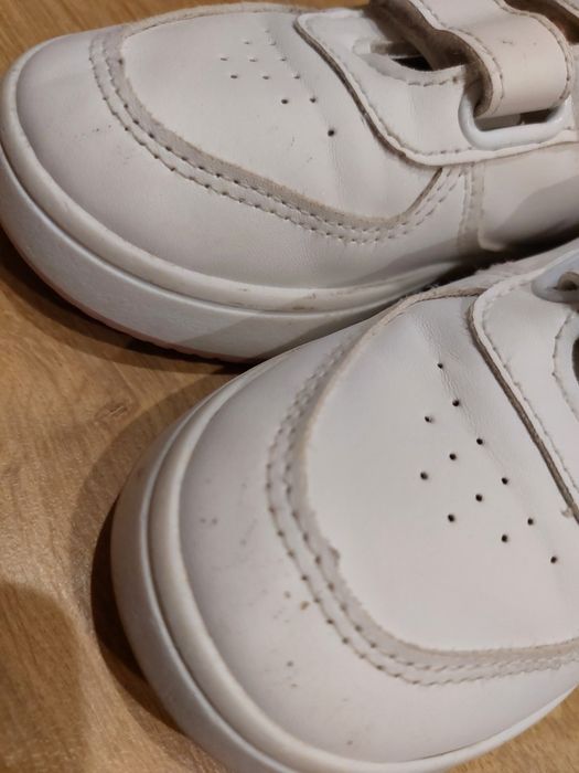 Adidaski dla dziewczynki