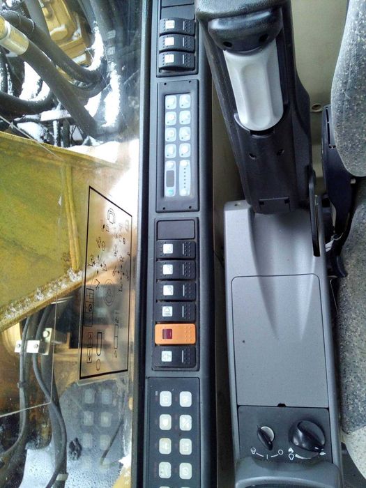 Колісний екскаватор Caterpillar M313 Свіжий 3854 мг повноповоротний