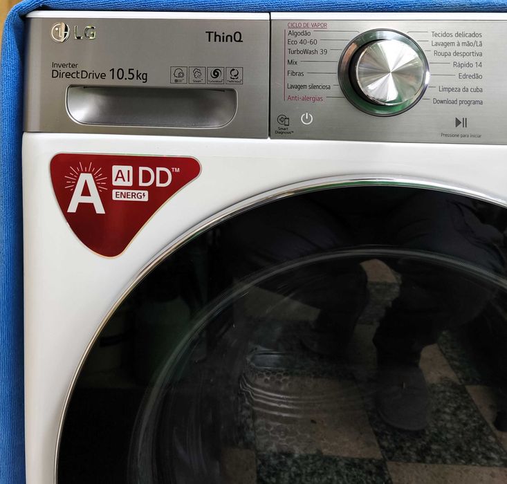 Máquina de Lavar Roupa LG  10.5 kg 1400 ( entrega )
