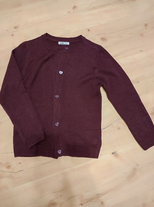 Кардиган для дівчинки новий 140р.