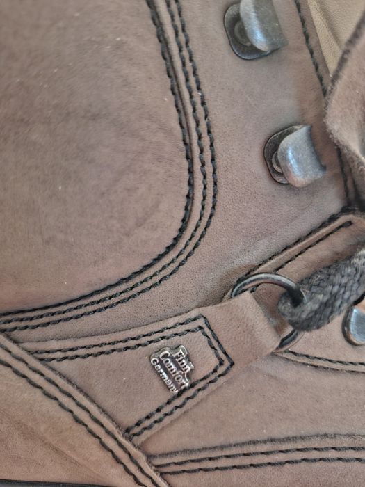 Buty trekingowe-nowe