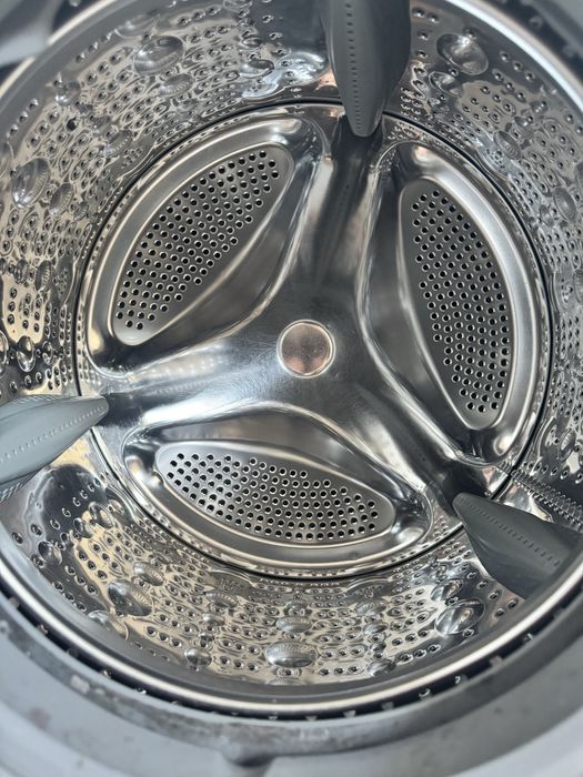 Máquina de Lavar Roupa LG (7 kg)