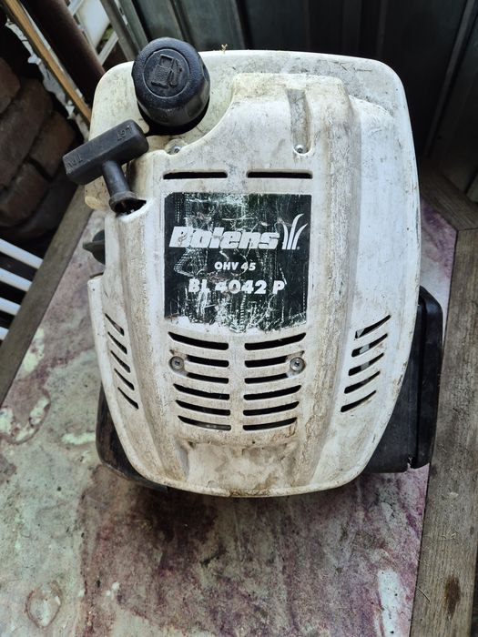 Silnik spalinowy części