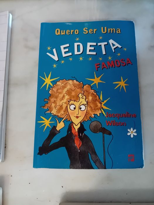 Conjunto de 7 Livros Diversos