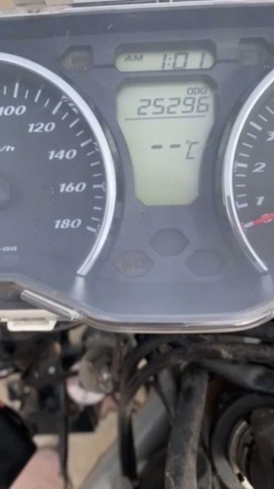 Продам свій Макси-скутер Suzuki SkyWave 400 пробіг 28 т.км!