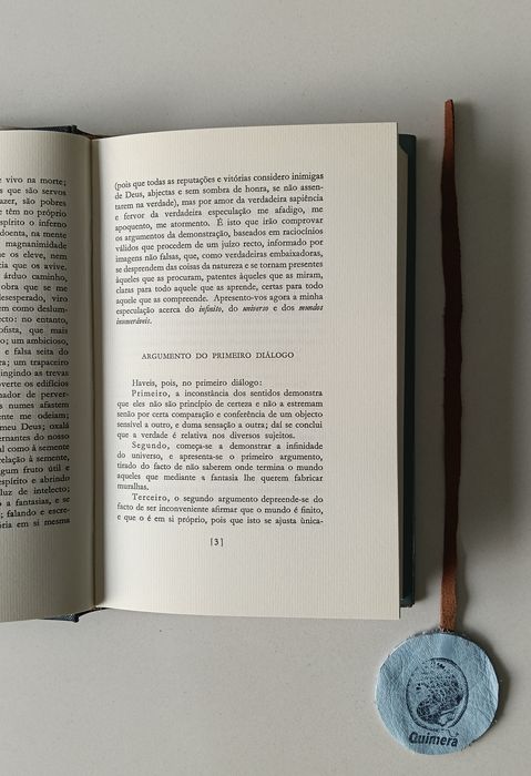 Acerca do infinito, do universo e dos mundos