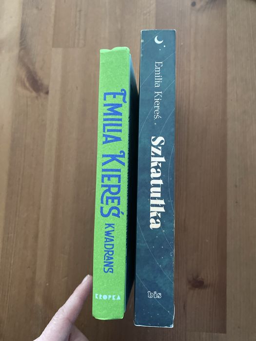 Emilia Kiereś Szkatułka Kwadrans