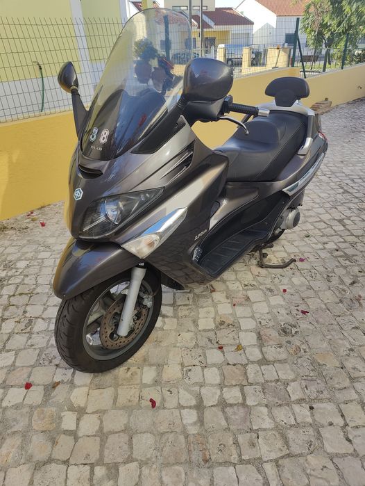 Piaggio X-Evo 250 ie