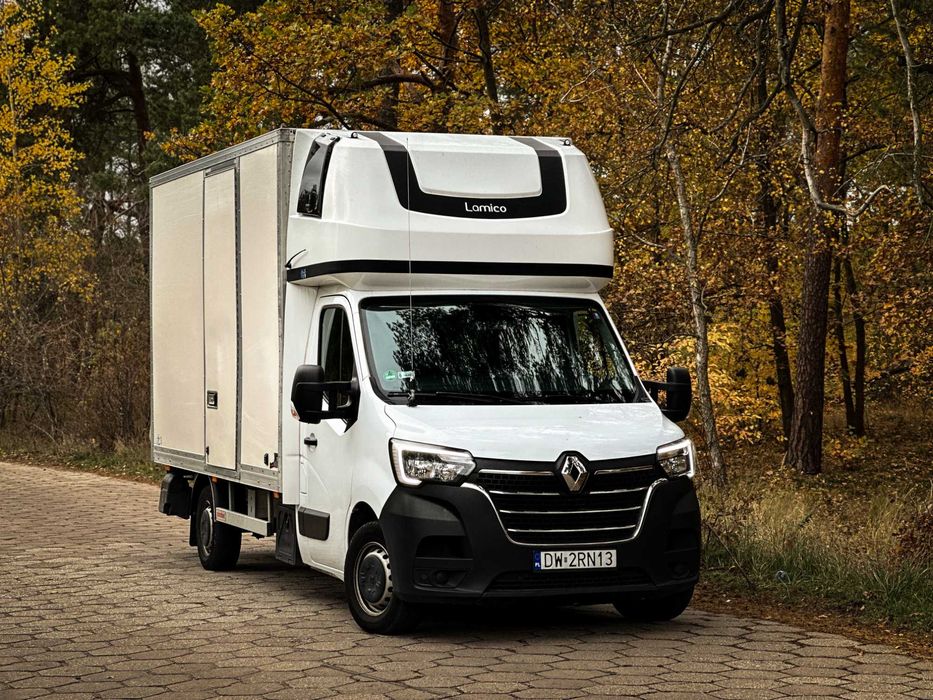 WYPOŻYCZALNIA  Wynajem busów dostawczych blaszak van kontener plandeka
