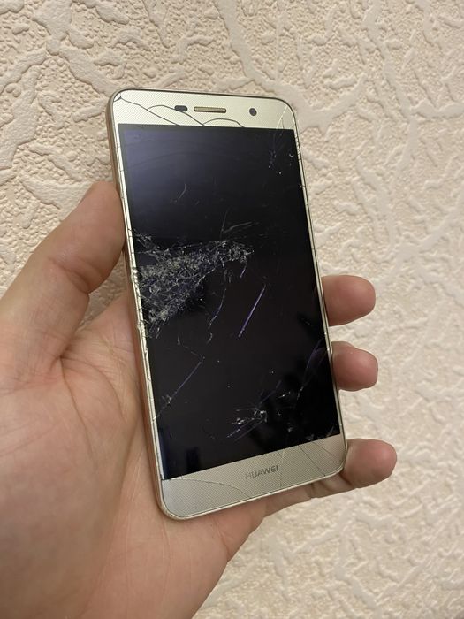 Huawei y6 pro під заміну екрану