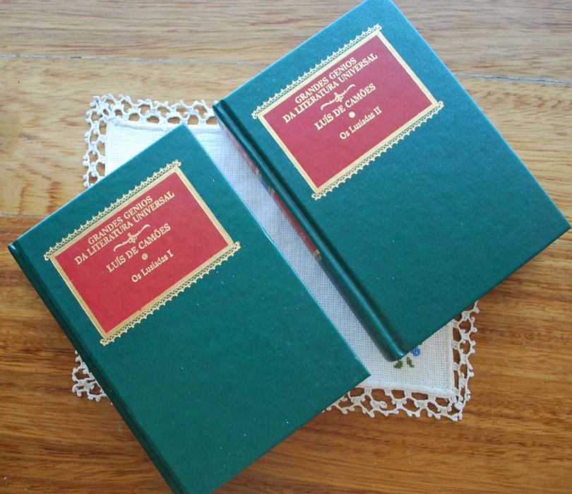 Os Lusíadas (Tomo I e Tomo II) de Luís de Camões
