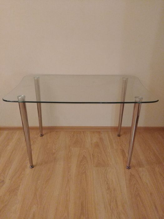 Стіл скляний 107×70
