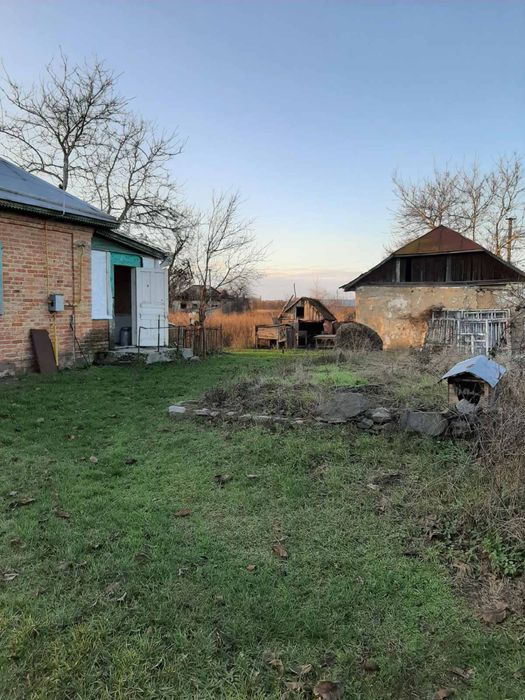 Будинок з газом та зручностями с. Мельники