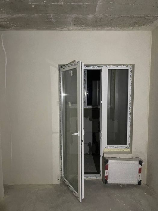 Балконний блок, вікно та двері