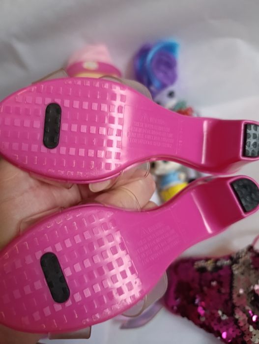 Лот іграшок для дівчинки