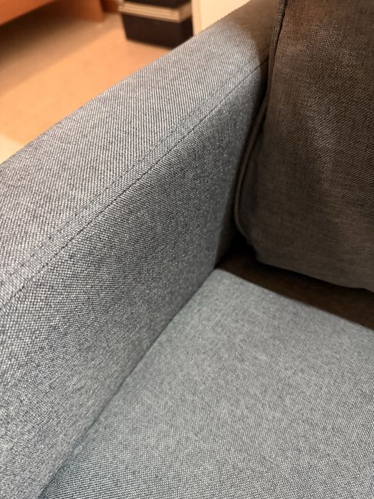 Sofá 2 lugares cinza novo