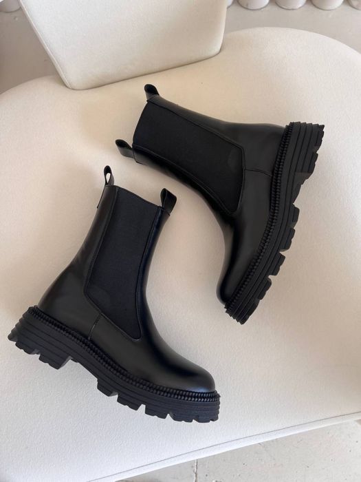 Акція, Челсі шкіряні байка, хутро, 36,37,39,40 зима, демі. Черевики