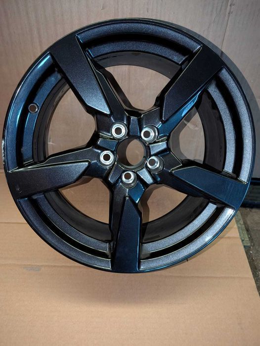 1x felga oryginalna AUDI A1 17'' 7,5J et46 82A601025P
