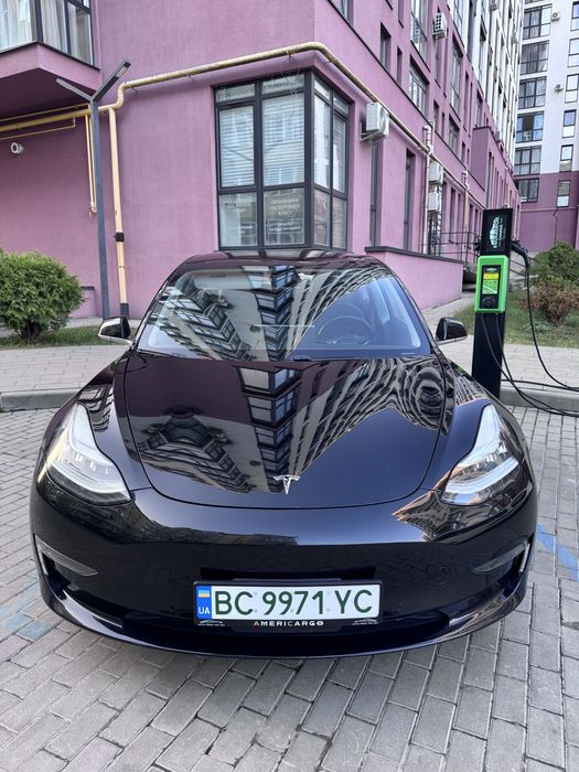 Tesla Model 3 Long Range 75кВт