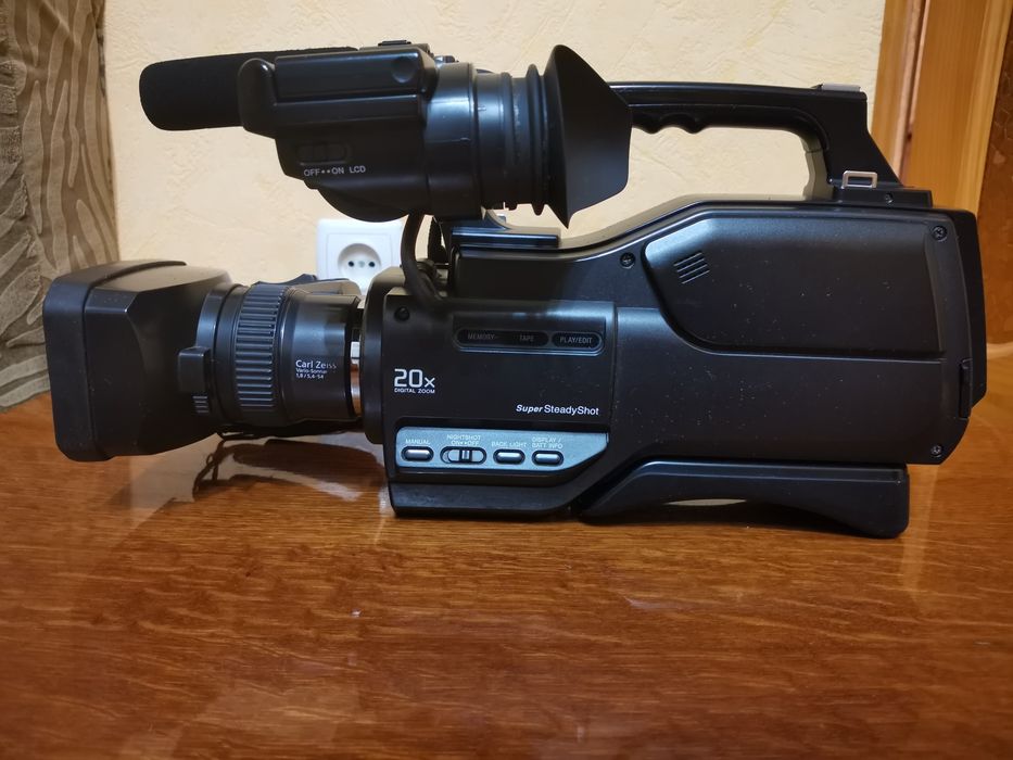 Відеокамера Sony HDV 1080i