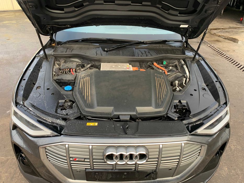 Разборка Audi E Tron Автошрот Ауді e-tron Розборка Е Трон інвертор